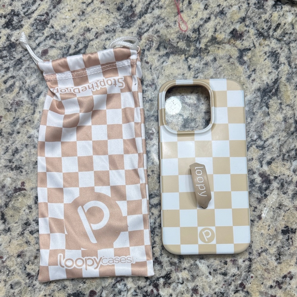 Loopy Case Tan and White Checkered Phone Case. Fits iPhone 15 Pro